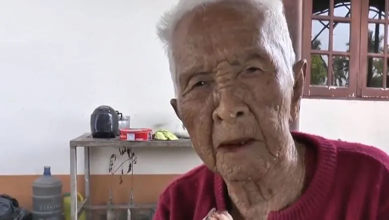 ยายเเสงวัย99ปี เครียดนอนไม่หลับ ถูกเรียกคืนเบี้ยผู้สูงอายุเกือบเเสน