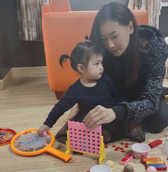 หนุ่ม ศรราม โพสต์ซึ้งถึงลูกสาว น้องวีจิ เพียงลำพัง ในวันเกิด