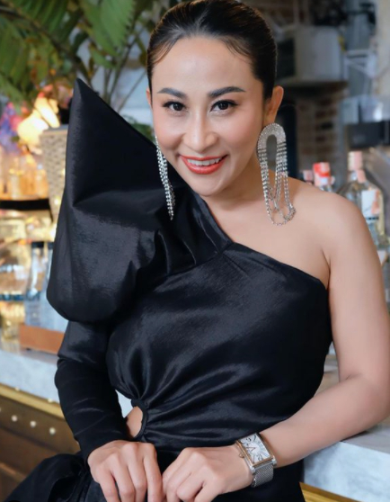 ใบเตย โผล่ให้กำลังใจ ลาล่า หลังตกที่นั่งลำบาก ต้องขายรถสู้ชะตาชีวิต