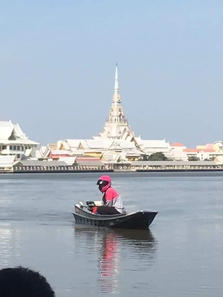 เปิดมิติใหม่ของพนักงานส่งอาหาร ของฟู้ดแพนด้า สุดจัดในย่านบางปะกง