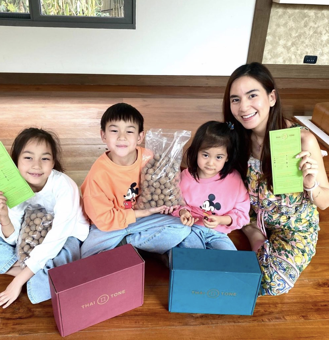 พลอย ชิดจันทร์-สามี จำใจสั่งปลดพนักงาน หลังเพิ่งแจกโบนัสก้อนใหญ่3ล้าน
