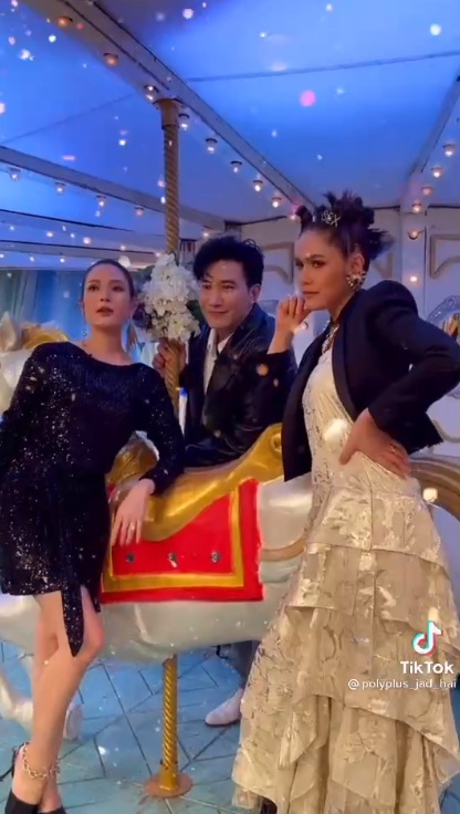 แอฟ-ชมพู่ เต้นรับน้องใหม่ หนุ่ม กรรชัย หลังมาทำหน้าที่พิธีกร3แซ่บ