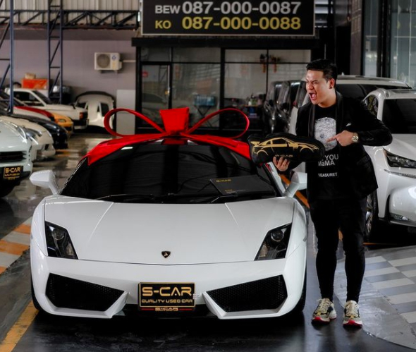 ใหม่ สุคนธวา ใจป้ำ อนุมัติสามี ซื้อรถหรู เป็นรางวัลหลังทำงานหนัก