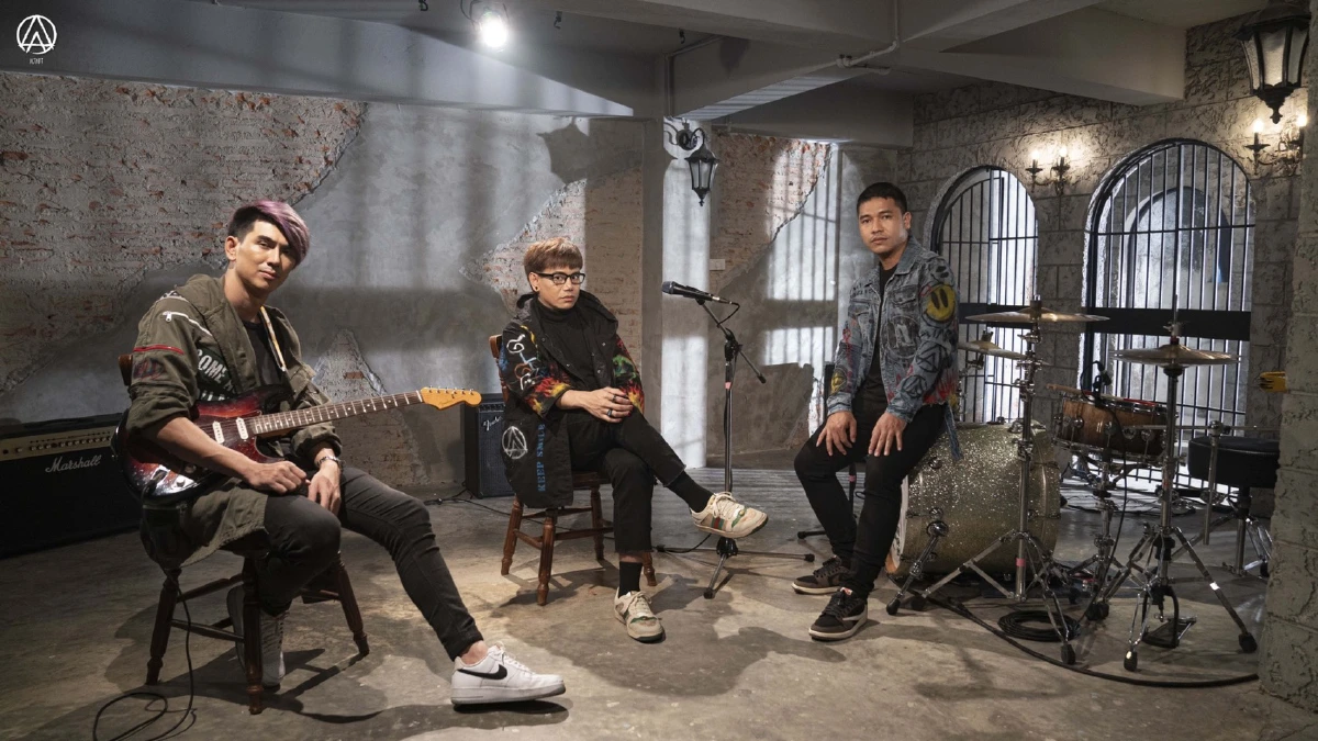 “ActArt” ตอกย้ำคนที่เจ็บซ้ำๆ ผ่านเพลง “ทำไมทำไม” อคูสติกเวอร์ชั่น