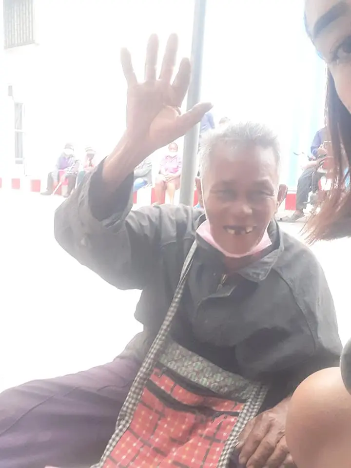 ปิดบัญชีบริจาค เเม่ลูกนั่งป้อนข้าว ลูกๆได้คนละ1.6ล้านสร้างบ้านคนละหลัง