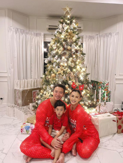 วิกกี้ สุนิสา เตรียมคลอดลูกคนที่ 2 เพื่อนร่วมวงการแห่ส่งกำลังใจ