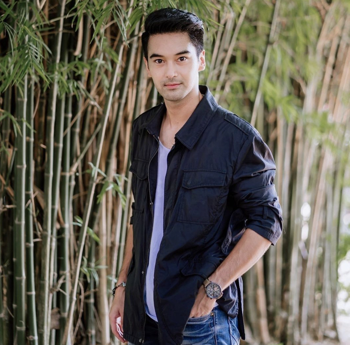 อ๊อฟ ชนะพล เลิกแฟนสาวนอกวงการคบมา 10 ปี พร้อมเดินหน้าสานสัมพันธ์ ฮาน่า ลีวิส