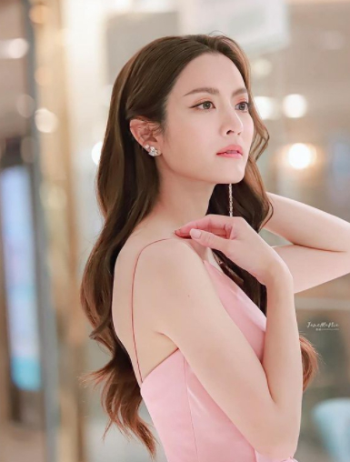 หมวดอ๋อ อดีตคนรัก แอฟ ทักษอร โผล่คอมเมนต์หัวใจในวันวาเลนไทน์
