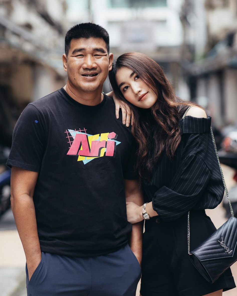 สมรักษ์ พาลูกสาว น้องเบสท์ เปิดใจซื้อบ้าน หลัง30ล้าน จนโดนดราม่าอยากอวดรวย