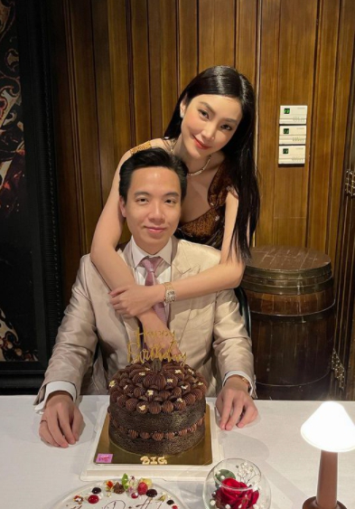 เมย์ พิชญ์นาฏ เซอร์ไพรส์หวานแฟนหนุ่ม ไฮโซบิ๊ก เนื่องในวันเกิด