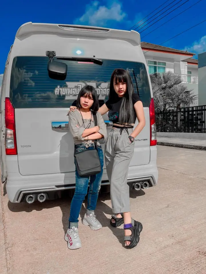 เจนนี่ ได้หมดถ้าสดชื่น ฟิวส์ขาด ไลฟ์ป้องน้องสาว ลิลลี่ หลังภาพหลุดหรา