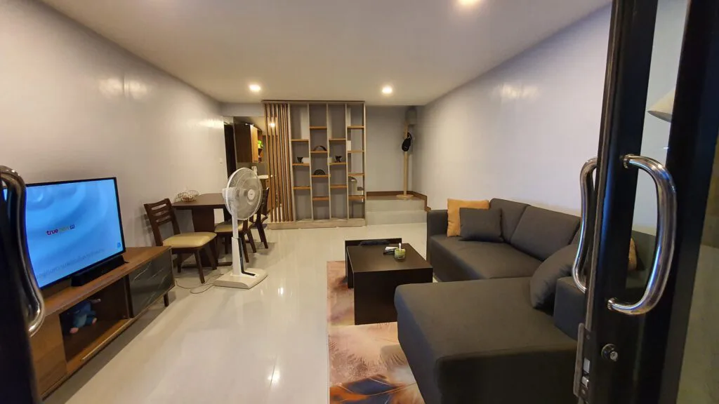 รีโนเวท บ้านมือสอง สภาพเหมือนบ้านร้าง ให้กลายเป็นบ้านใหม่เพียง 22วัน
