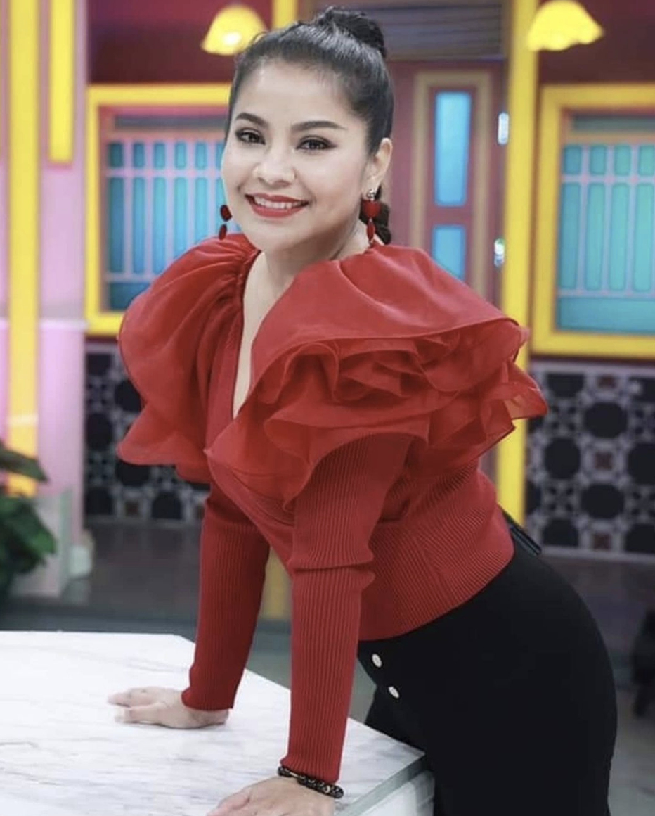 ตั๊ก ศิริพร ส่งต่อความสวยให้แม่อ้อย พาไปศัลยกรรมยกใบหน้าพร้อมทำตา2ชั้น