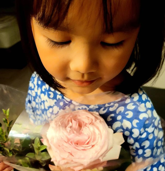 ทิม พิธา โพสต์ตัดพ้อถึง น้องพิพิม หลังไม่ได้อยู่ด้วยกัน ในวันวาเลนไทน์