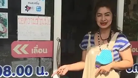 เจ้าของร้านสุดงง "ป้ายคนละครึ่ง"หายไปจากร้าน ตัดสินใจเปิดกล้องดู