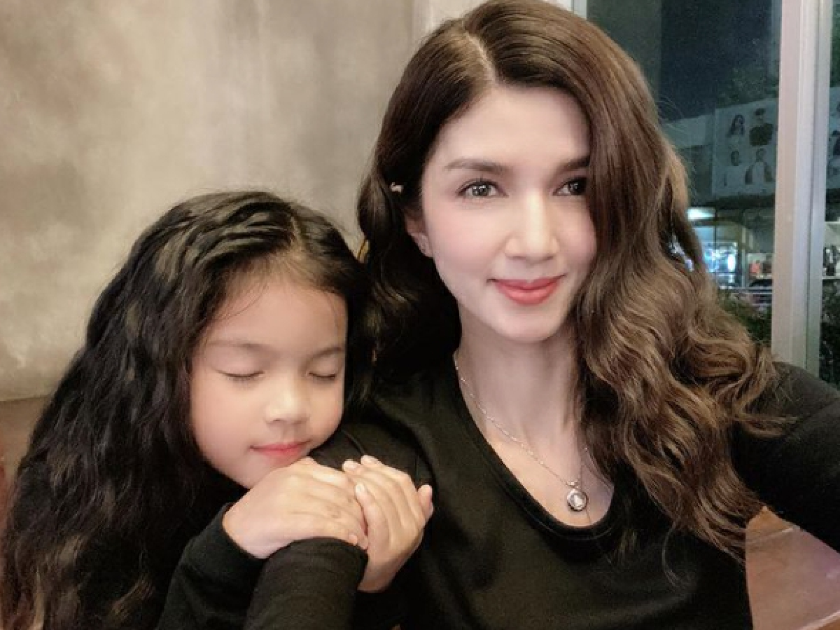 โบว์ แวนด้า อดใจไม่ไหว โผล่ตอบแล้ว หลังชาวเน็ตดราม่า น้องมะลิ ดัดฟัน