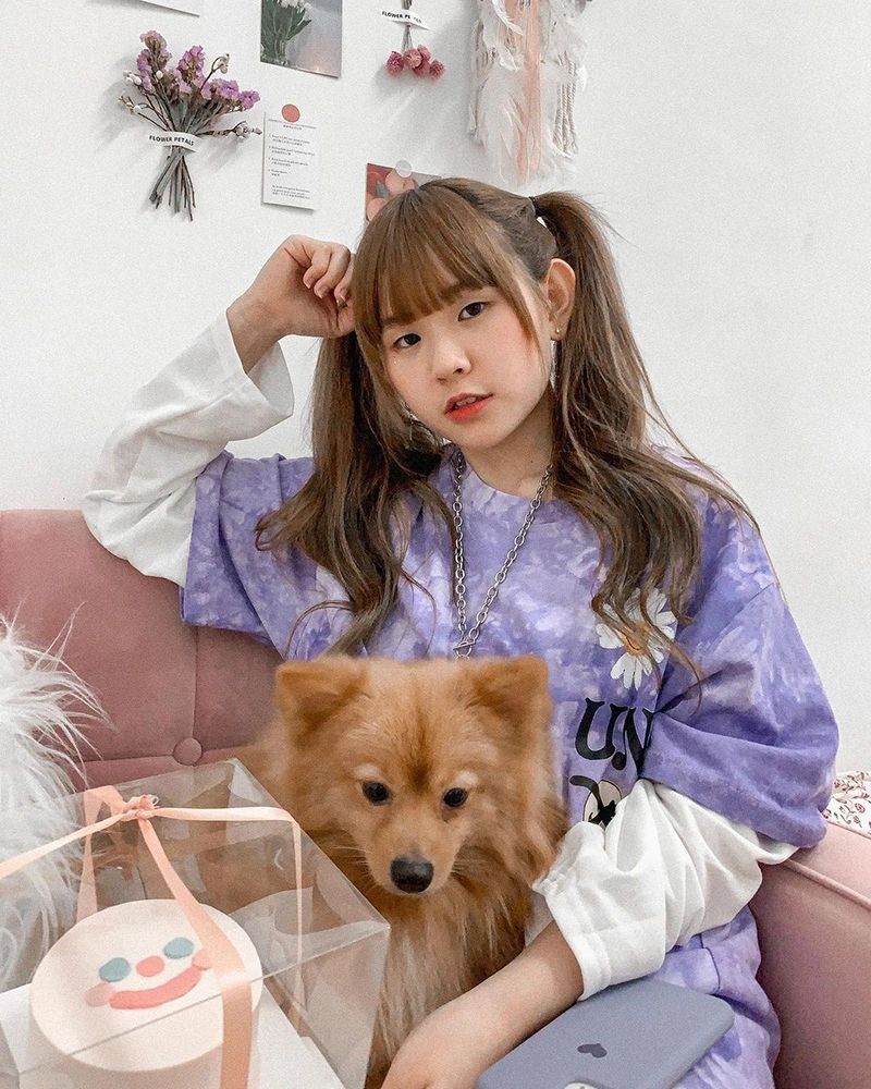 สาวมาเลย์วัย 21 อวดภาพความสำเร็จ ถอยรถหรูป้ายแดง ซื้อบ้าน 14 ล้าน