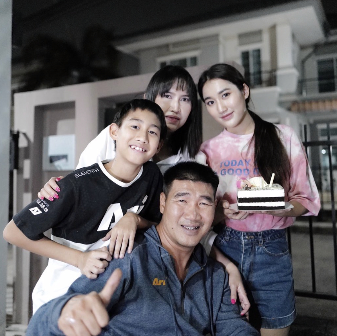 สมรักษ์ พาลูกสาว น้องเบสท์ เปิดใจซื้อบ้าน หลัง30ล้าน จนโดนดราม่าอยากอวดรวย