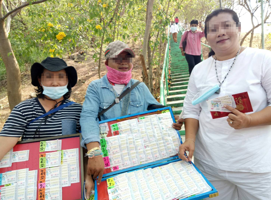 สุดฮือฮา เกิดปาฏิหาริย์กลางพิธีบวงสรวง "ศาลเจ้าตาก" คอหวยส่องเลขหางประ