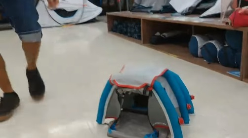 หนุ่มรีวิวเต็นท์ใหม่ ราคาเพียงแค่ 400 บาท เห็นแล้วถามว่าคุ้มไหม?