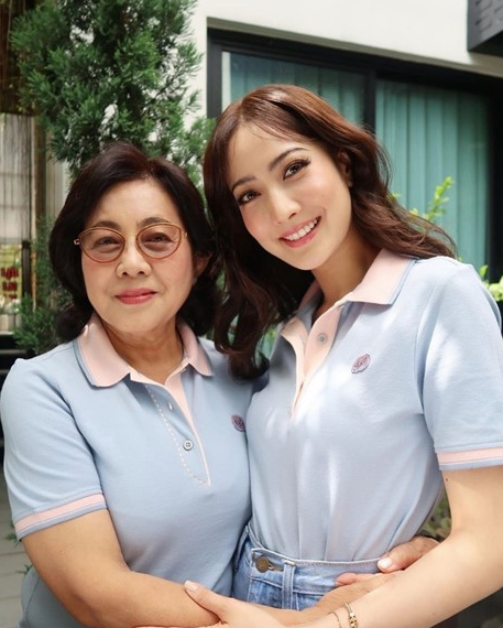 แต้ว ณฐพร ประกาศผลตรวจโควิด แม่นิด หลังใกล้ชิดกันในช่วงกักตัว