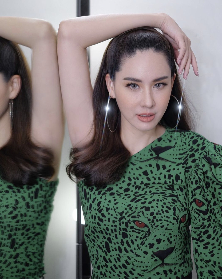 นุ้ย สุจิรา ขอย้อนวัยทำผมหน้าม้า พร้อมโชว์เต้นแจกความสดใสกระชากวัย