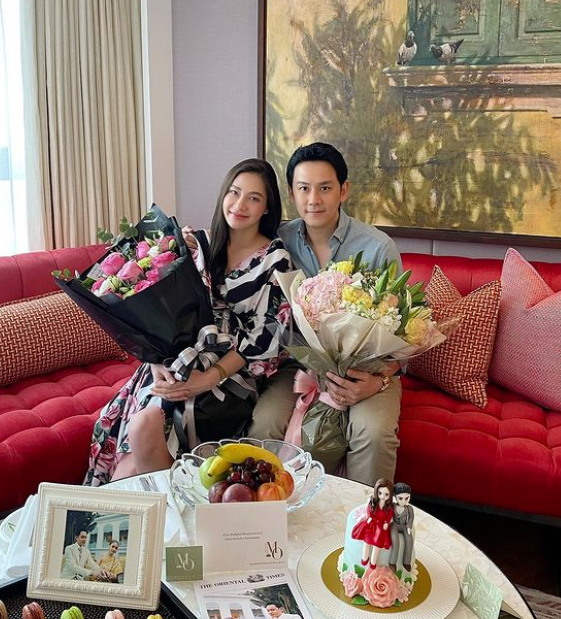 ฟลุค เกริกพล เซอร์ไพรส์ นาตาลี ฉลองโรงแรมหรู ในวันครบรอบแต่งงาน