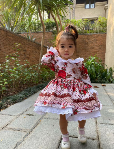 แม่ลิเดีย อวดความน่ารักลูกสาว น้องเดมี่ จับใส่ชุดเดรส น่ารักมาก