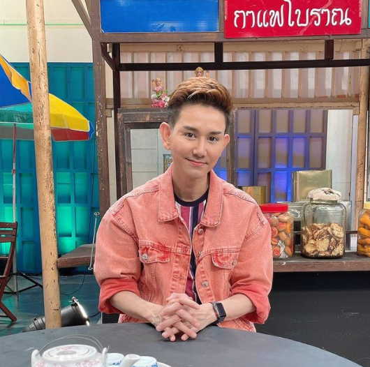 เอ ไชยา อวดความสวยลูกสาว น้องแป้ง ในวัย26ปี สวยได้พ่อเต็มๆ