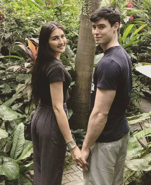 เผยโฉมหน้าอดีตคนรักของ "นก อุษณีย์" แต่ละคนหล่อ แซ่บไม่ธรรมดา