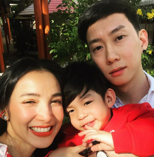แพท ณปภา ตัดไม่ขาดสัมพันธ์อดีตสามี เบนซ์ เรซซิ่ง หลังโดนสั่งจำคุก 36 ปี 8 เดือน