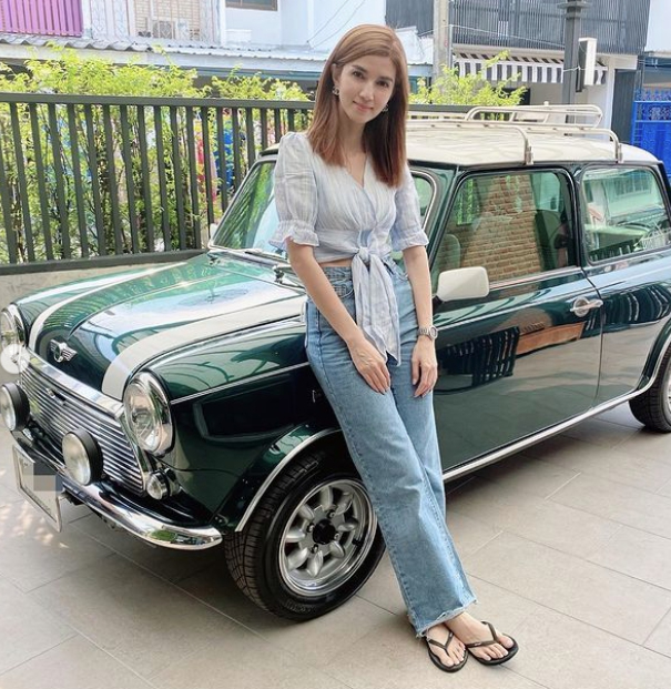 โบว์ แวนด้า ทุ่มเงินครึ่งล้าน ซ่อมรถปอ ทฤษฎี ที่ตั้งใจเก็บให้ น้องมะลิ