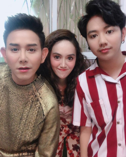 เอ ไชยา อวดความสวยลูกสาว น้องแป้ง ในวัย26ปี สวยได้พ่อเต็มๆ