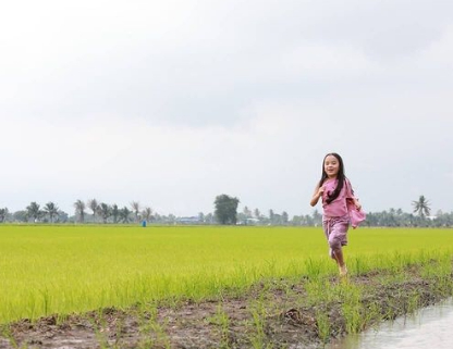 แอฟ ทักษอร พูดถึงสปิริตการแสดงของลูกสาว น้องปีใหม่
