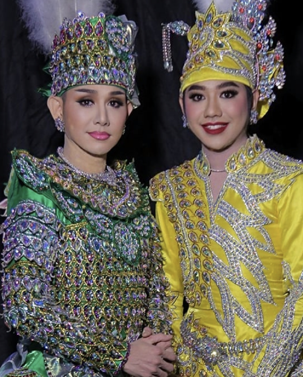 เบิ้ล ปทุมราช บุกกลางรายการถือพวงมาลัยขอ เอ ไชยา จีบลูกสาว น้องแป้ง