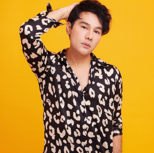 กอล์ฟ เบญจพล สุดดีใจ หลังภรรยาเซอร์ไพรส์รถหรูป้ายแดงคันแรกในชีวิต