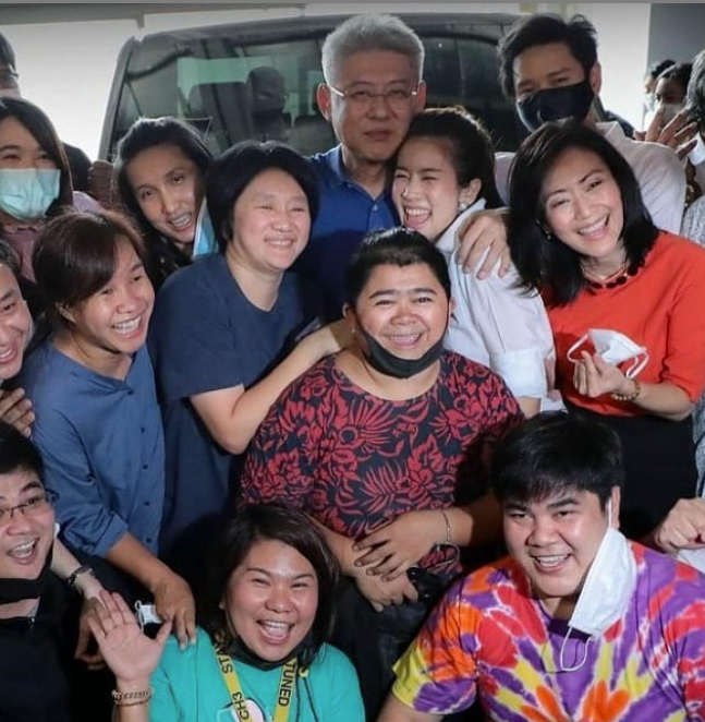 เปิ้ล นาคร ประกาศกลางไอจี ตำนานกลับมาอีกครั้งหลัง สรยุทธ ได้รับอิสรภาพ
