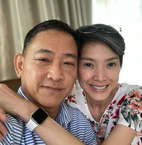 นิ้ง กุลสตรี เผยโมเมนต์สามีแอบถ่ายรูป เรียกรอยยิ้มในวันที่อ่อนแอ