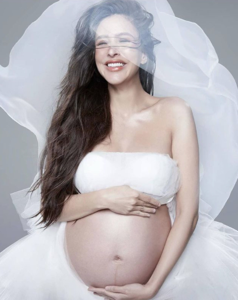เปิดห้องนอนหรูของ ทายาทหมื่นล้าน ศรีริต้า-ไอโซกรณ์