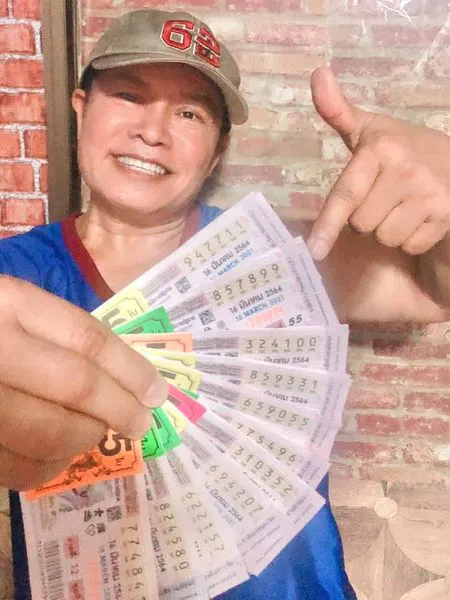 งวดนี้มาเร็ว เลขเด็ดมนต์สิทธิ์ คำสร้อย งวด 16 มีนาคม 2564