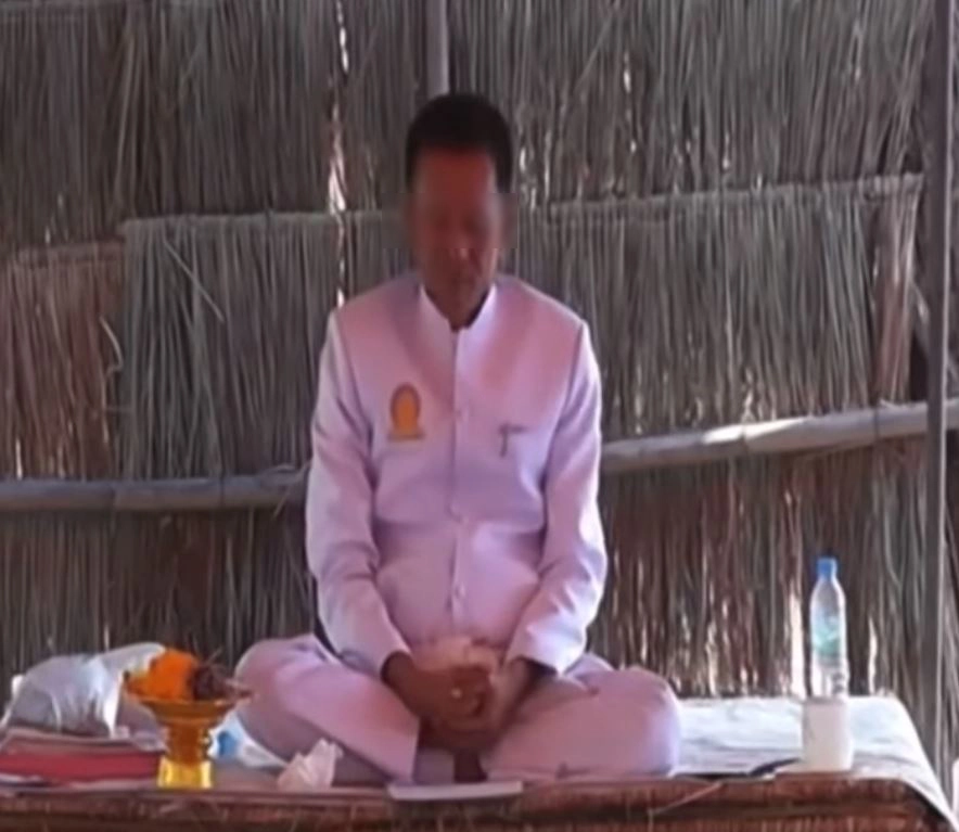 ว่อนคลิปอดีตส.ส.คนดัง ทำพิธีประกาศตัวเป็นพระอริยเมตไตรย