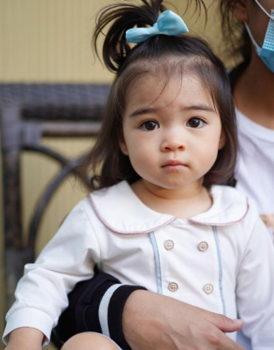 แม่ลิเดีย อวดความน่ารักลูกสาว น้องเดมี่ จับใส่ชุดเดรส น่ารักมาก