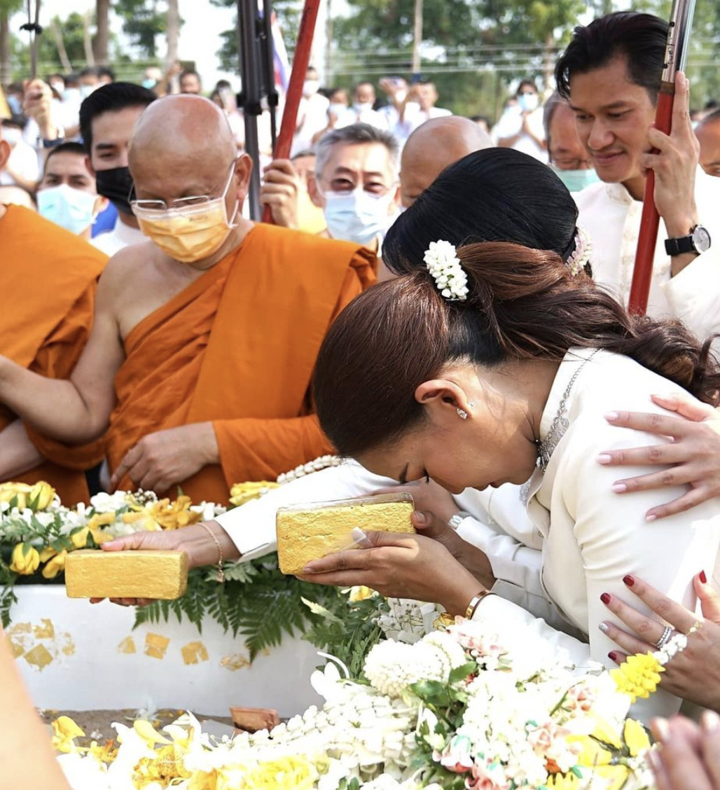 กาละแมร์ พัชรศรี ทำบุญใหญ่ งานวางศิลาฤกษ์พระมหาธาตุเจดีย์ วัดป่านาคนิมิตต์