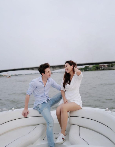 คุณยาย ยิ้มแก้มปริ หลังหลานสาว น้องเบส พา ตงตง เดอะสตาร์ มาร้องเพลงให้ฟัง
