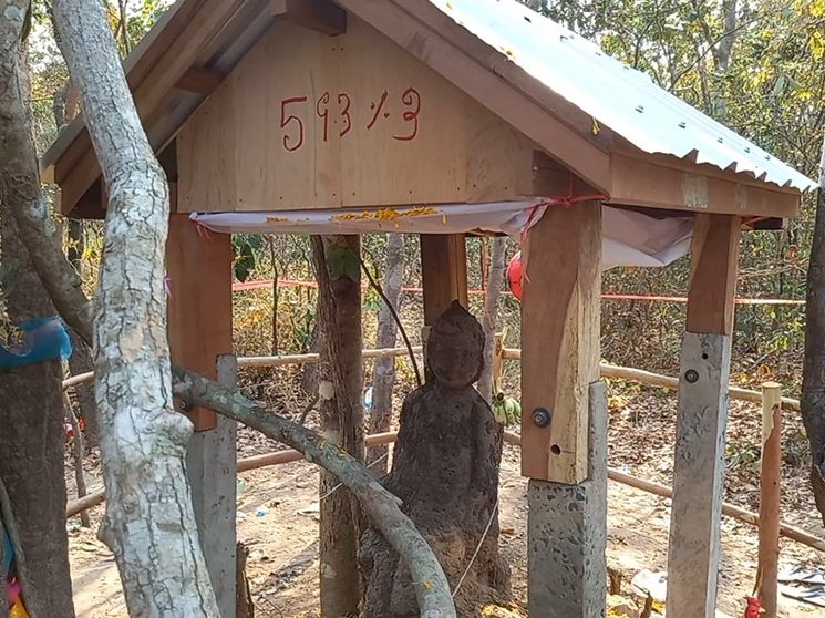 รีบส่องด่วน! เลขเด็ด "จอมปลวกกุมารไอ้ไข่" มาแล้ว หลังร่างทรงใบ้หวย