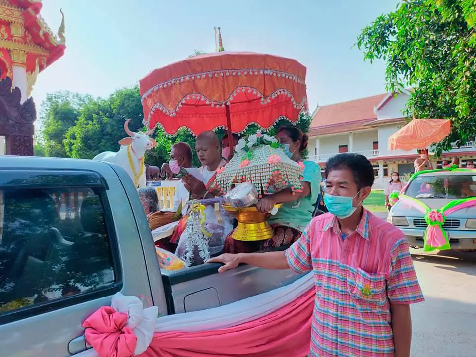 เปิดภาพ งานบวชนาค วิถีใหม่ยุคโควิด เมื่อทุกอย่างเลื่อนไม่ได้