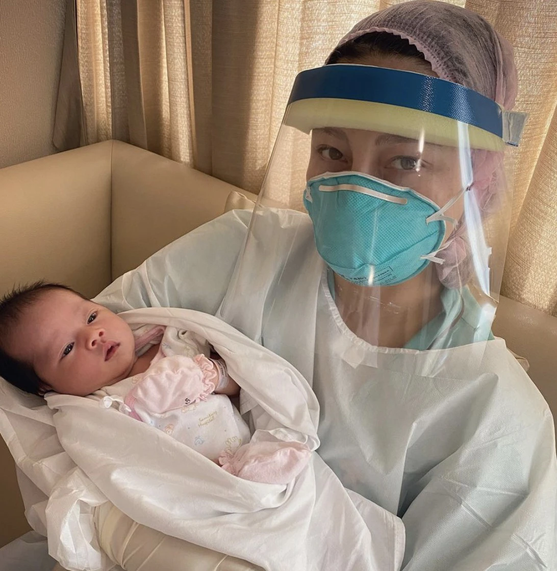 นาตาลี สุดดีใจลูกสาว น้องนาตาชา ผลตรวจหาเชื้อโควิด-19 รอบ2ออกแล้ว