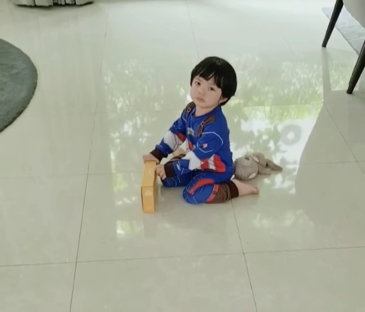 นิวเคลียร์ หรรษา กลั้นน้ำตาลาลูกชาย น้องไทก้า ครั้งสุดท้าย ก่อนไปรักษาตัว