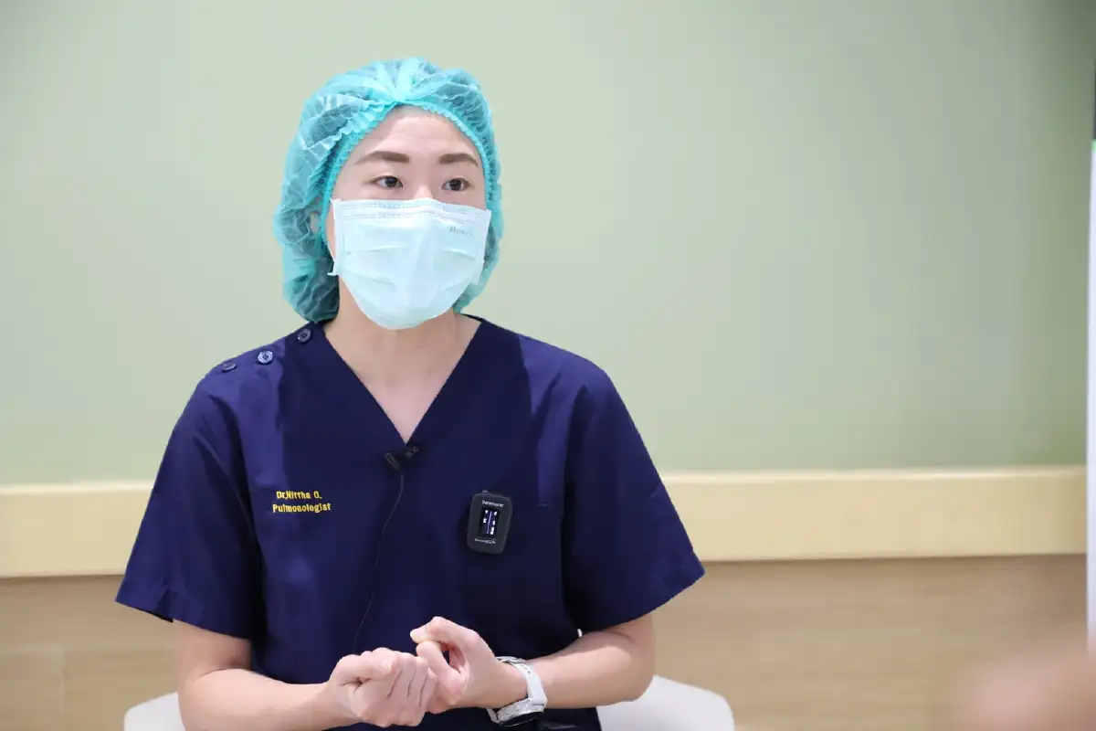 เปิดใจ หมอแนต เป็นลมกลางแดด ขณะใส่ PPE ยกผู้ป่วยโควิด น้ำหนักมากกว่า 100 กิโล
