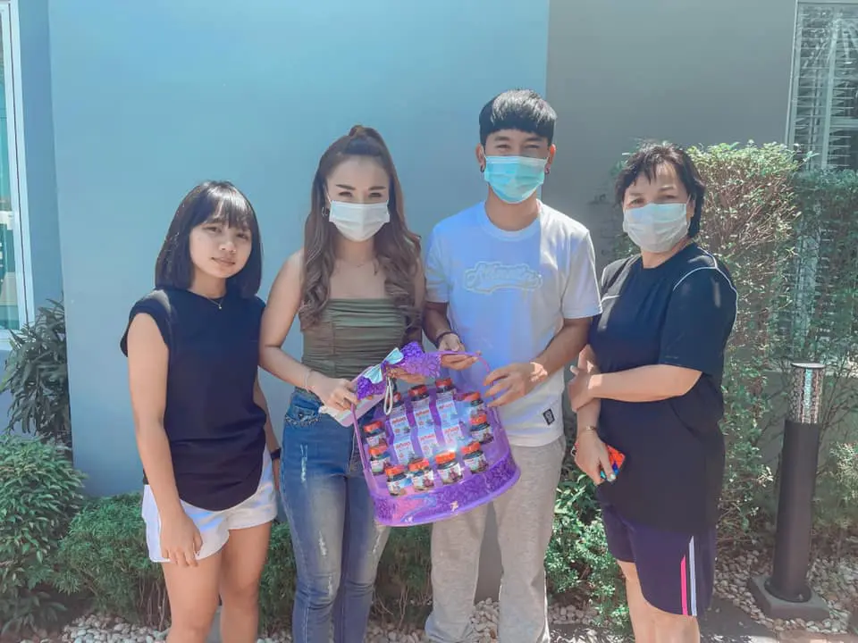 เจนนี่-แม่เกตุ โพสต์แล้ว หลังเลี้ยงดูเด็กในค่ายมาปีกว่า แต่ทยอยออก